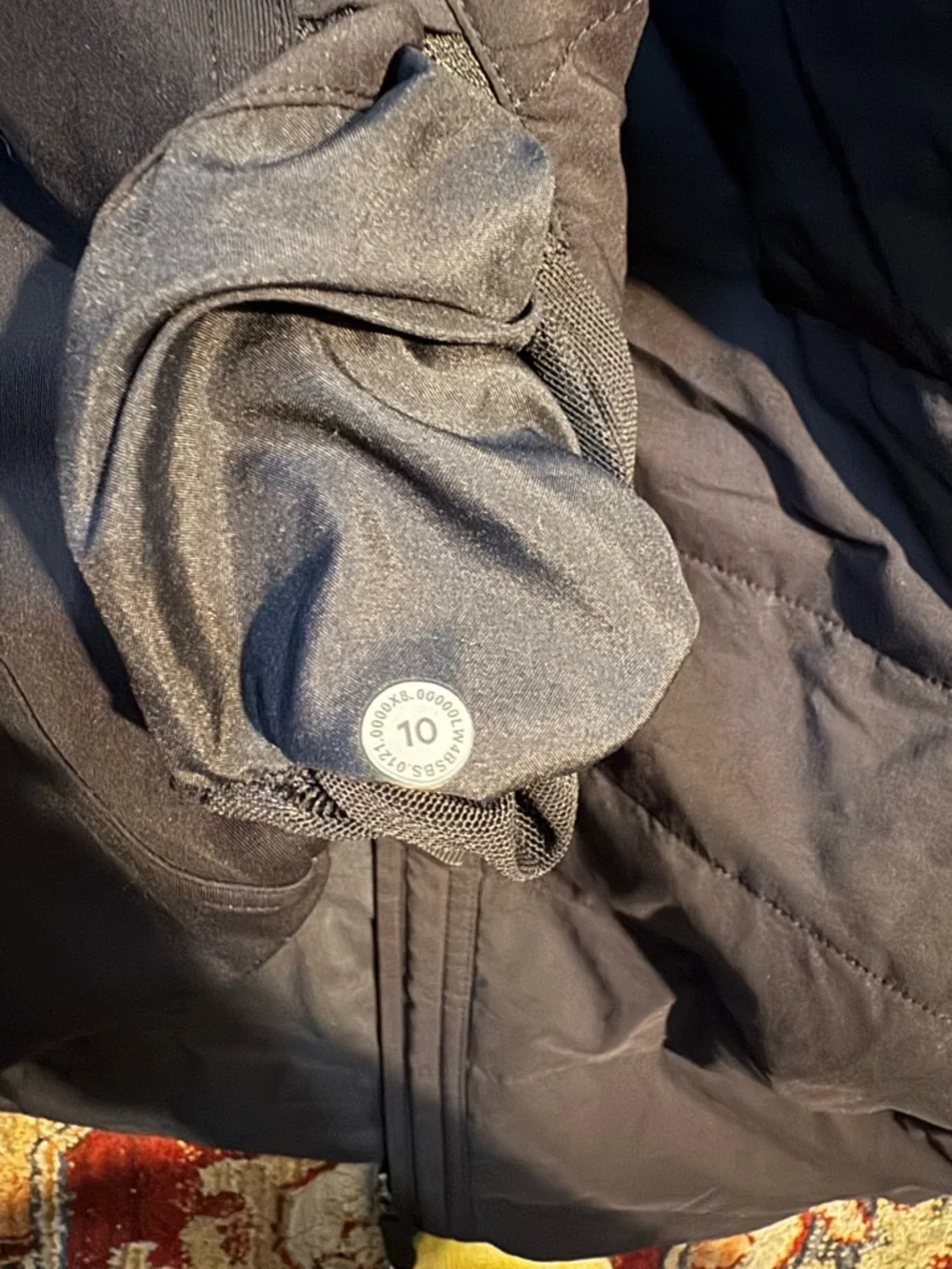 Lululemon Zip Up Jacket Black Womens Size 10 (US Medium) - Picture 8 of 8